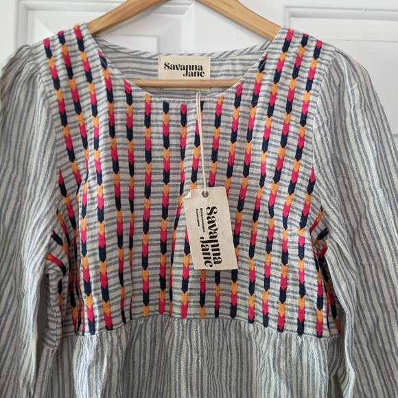 savanna jane Tops - 🆕 Savanna Jane Embroidered Bohemian Top